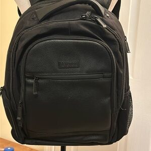 NWOT Kenneth Cole, padded laptop backpack with RF ID protection